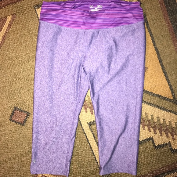 Under Armour Pants - Under Armor Cropped yoga pants